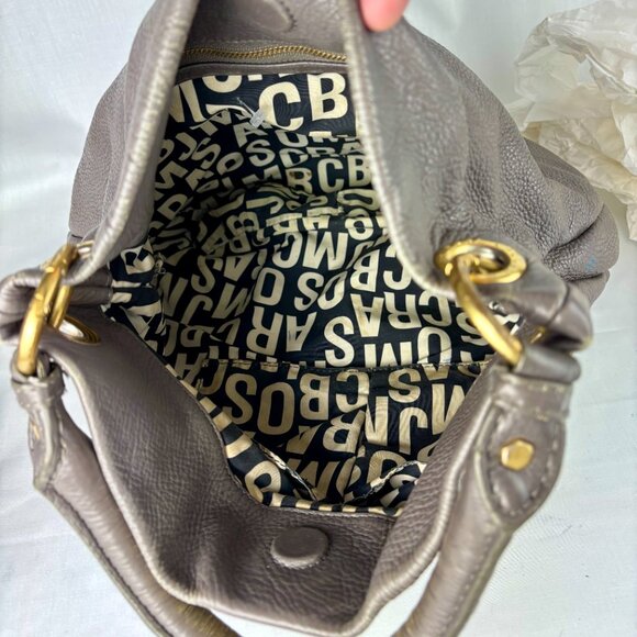 SALE! Marc Jacobs Classic Q Hillier Hobo - Gray Leather - Great Condition - Picture 10 of 14